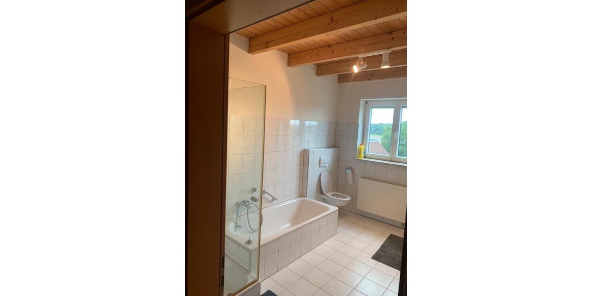 Etagenwohnung Hohentengen - 3.5 Zimmer, 106 m&sup2;, 890&euro; | Angebot:25794070