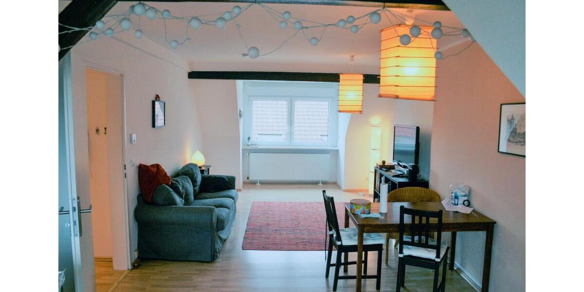 Dachgeschoßwohnung Essen Stadtbezirk III - 2 Zimmer, 57 m&sup2;, 455&euro; | Angebot:26604528