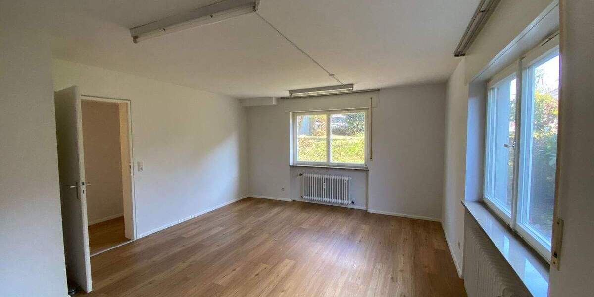 Etagenwohnung Weil am Rhein - 3 Zimmer, 72 m&sup2;, 900&euro; | Angebot:25703783