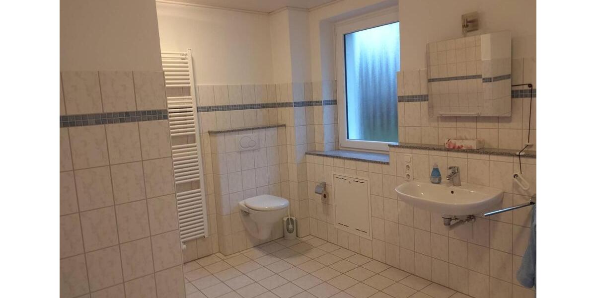 Erdgeschoßwohnung Rinteln - 2 Zimmer, 73 m&sup2;, 547&euro; | Angebot:24933505