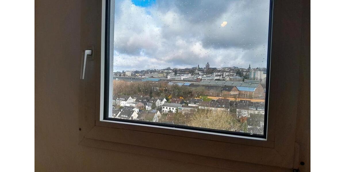 Dachgeschoßwohnung Remscheid Remscheid-Süd - 2 Zimmer, 98 m&sup2;, 1.000&euro; | Angebot:25709780