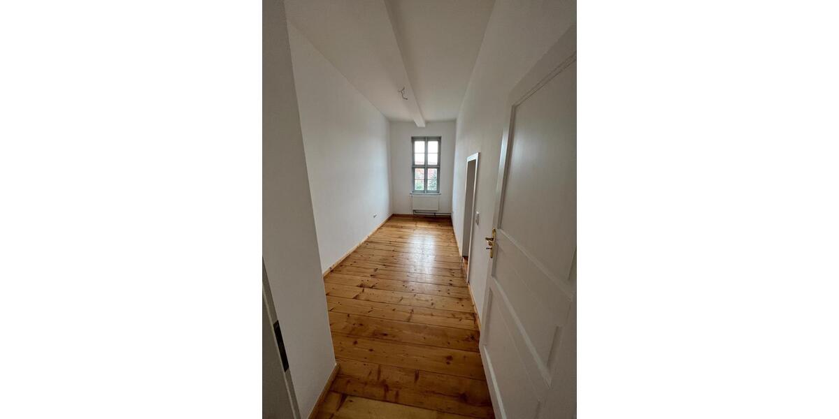 Etagenwohnung Helmstedt - 5 Zimmer, 119 m&sup2;, 935&euro; | Angebot:21757983