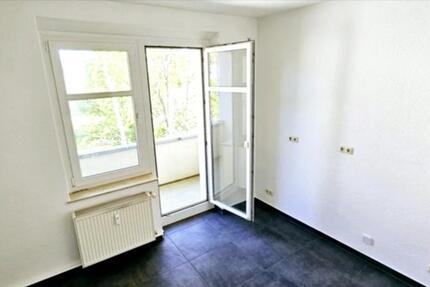 Wohnung Chemnitz Altendorf - 2 Zimmer, 55 m&sup2;, 350&euro; | Angebot:25262233