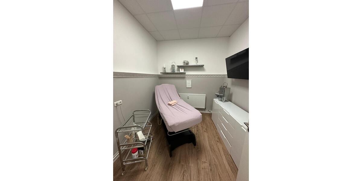 Gewerbeobjekt Neumünster - 2.699&euro; | Angebot:25794058