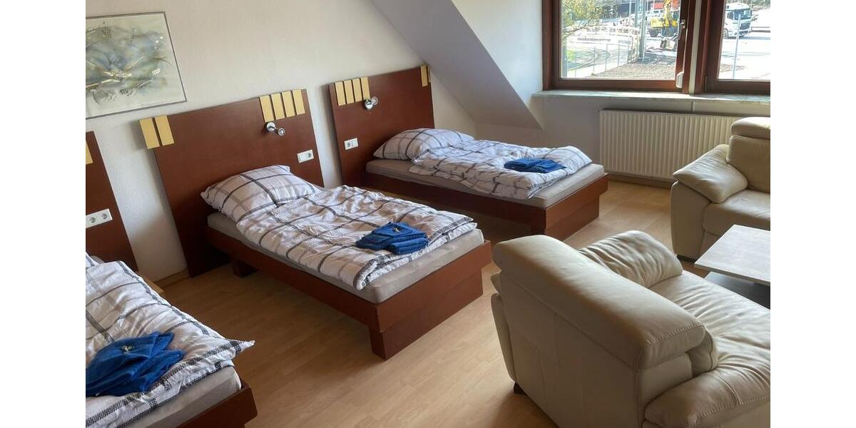 Wohnen auf Zeit Bremen Huchting - 4 Zimmer, 105 m&sup2;, 20&euro; | Angebot:17425780