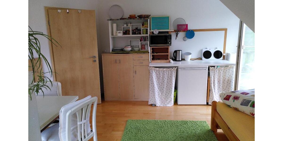 Wohnen auf Zeit Bad Pyrmont - 1 Zimmer, 19 m&sup2;, 30&euro; | Angebot:23757083