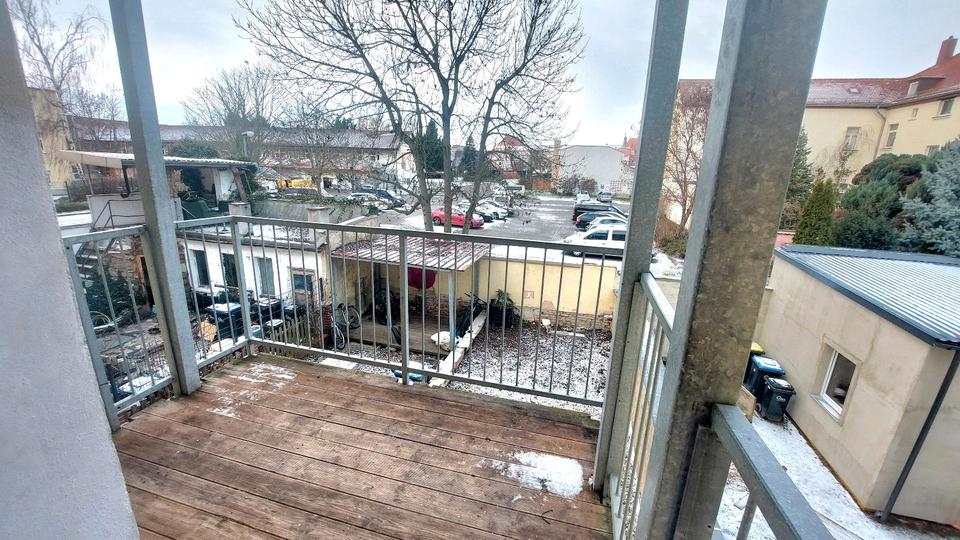 Etagenwohnung Groitzsch - 2.5 Zimmer, 63 m&sup2;, 360&euro; | Angebot:25980921