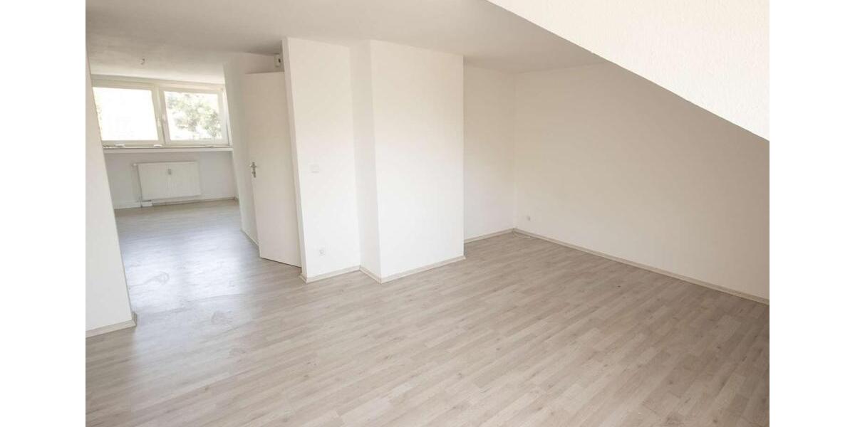 Dachgeschoßwohnung Gelsenkirchen Gelsenkirchen-Nord - 2 Zimmer, 55 m&sup2;, 375&euro; | Angebot:26384130