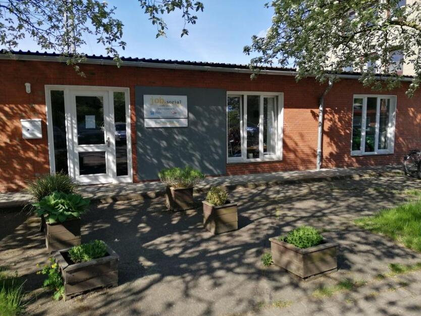 Helles, freundliches Büro, ebenerdig mit Küche zimmer