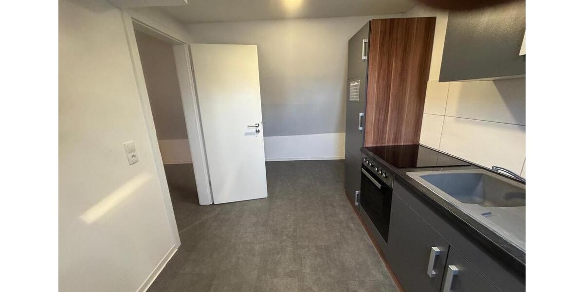 Dachgeschoßwohnung Germersheim - 1 Zimmer, 45 m&sup2;, 600&euro; | Angebot:26163145