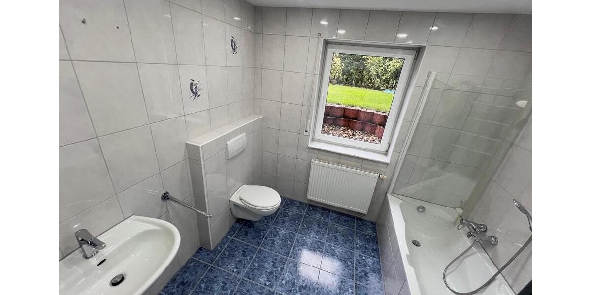 Etagenwohnung Buchen (Odenwald) - 1 Zimmer, 75 m&sup2;, 1.000&euro; | Angebot:26022122