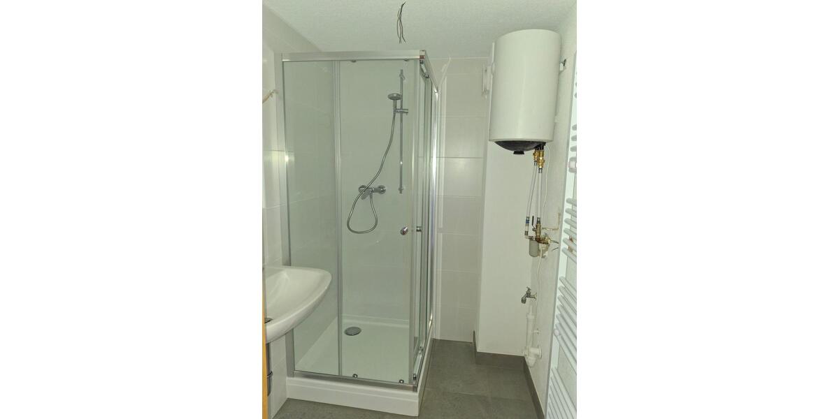 Etagenwohnung Köthen (Anhalt) - 1 Zimmer, 29 m&sup2;, 195&euro; | Angebot:26097933