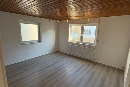 Wohnung Bopfingen - 4 Zimmer, 110 m&sup2;, 950&euro; | Angebot:25860203