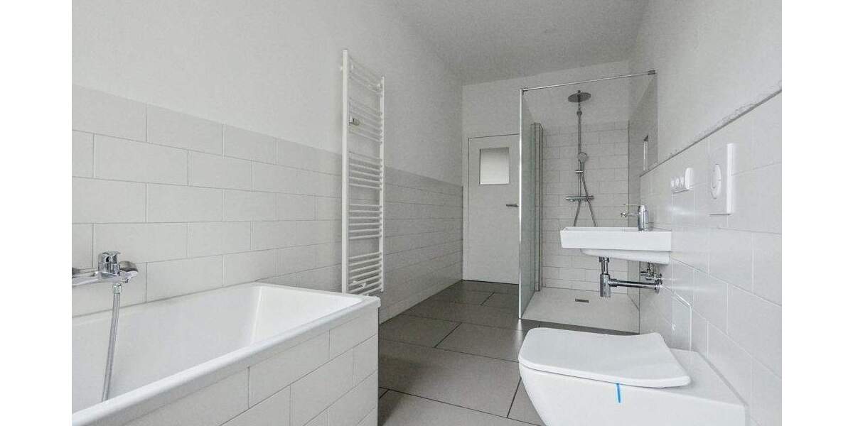 Etagenwohnung Neustadt - 4 Zimmer, 119 m&sup2;, 845&euro; | Angebot:25768271