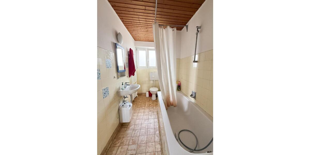 Wohnen auf Zeit Zell am Main - 1 Zimmer, 16 m&sup2;, 420&euro; | Angebot:26246254