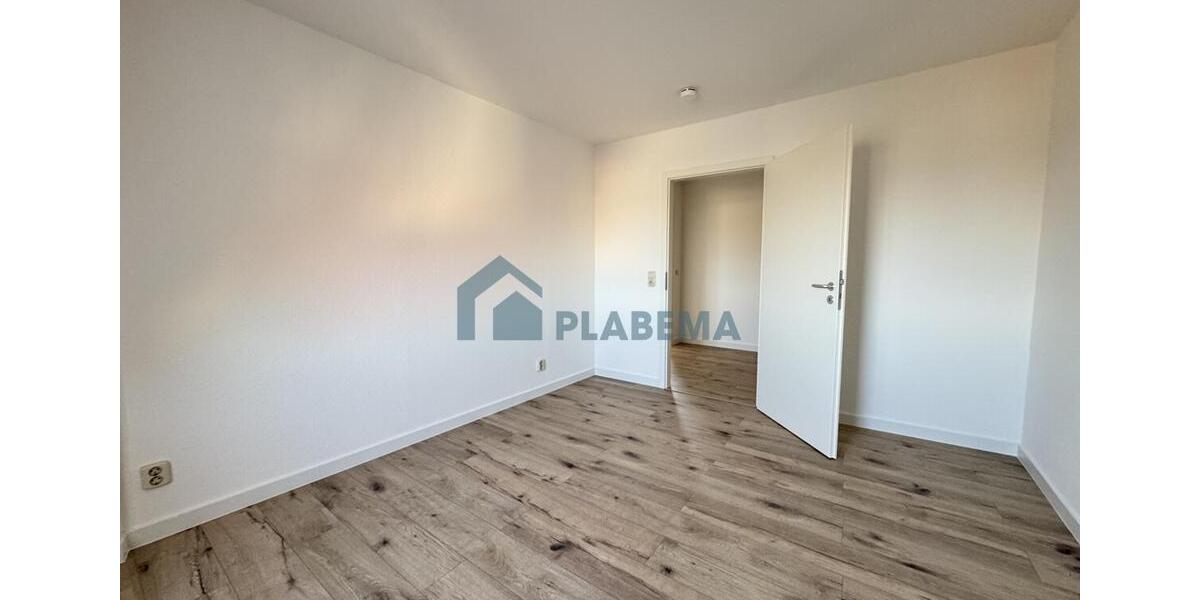 Dachgeschoßwohnung Schwerin Altstadt - 2 Zimmer, 60 m&sup2;, 870&euro; | Angebot:26562926