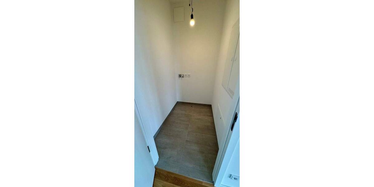 Traumhafte 4-Zi-Neubauwohnung direkt am Wasser (Erstbezug)! 4 zimmer