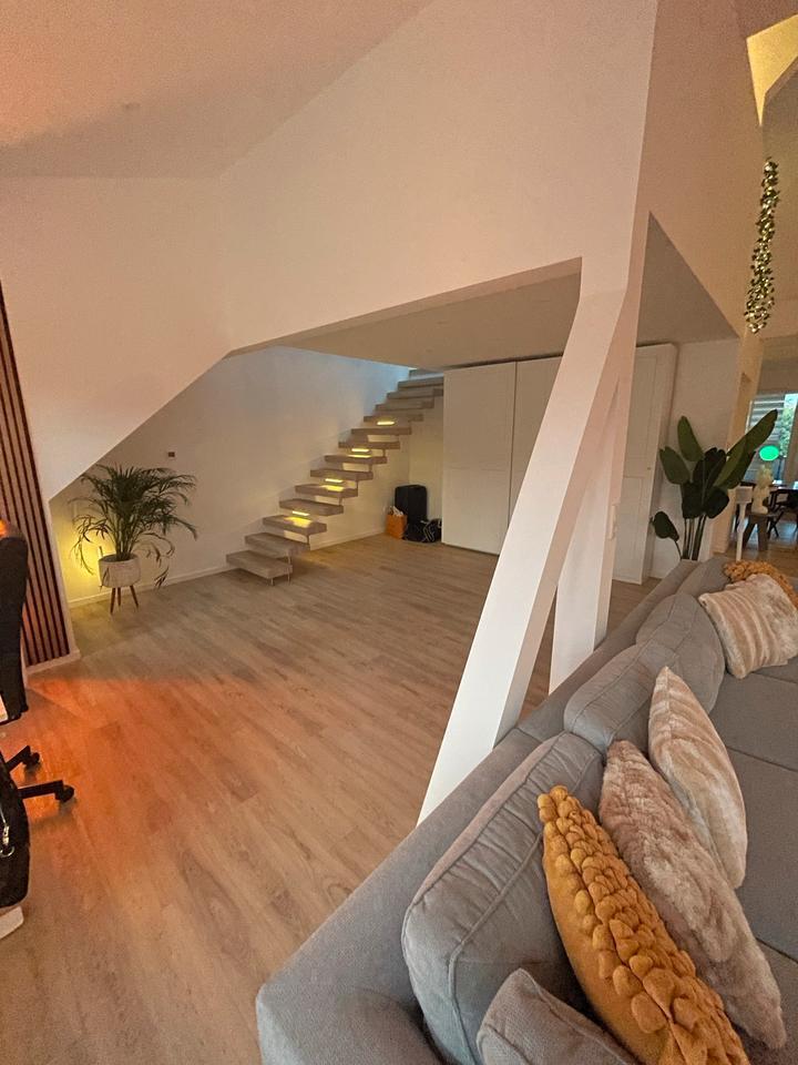 Freies Zimmer WG Zimmer zur Miete auf Zeit bis 032026