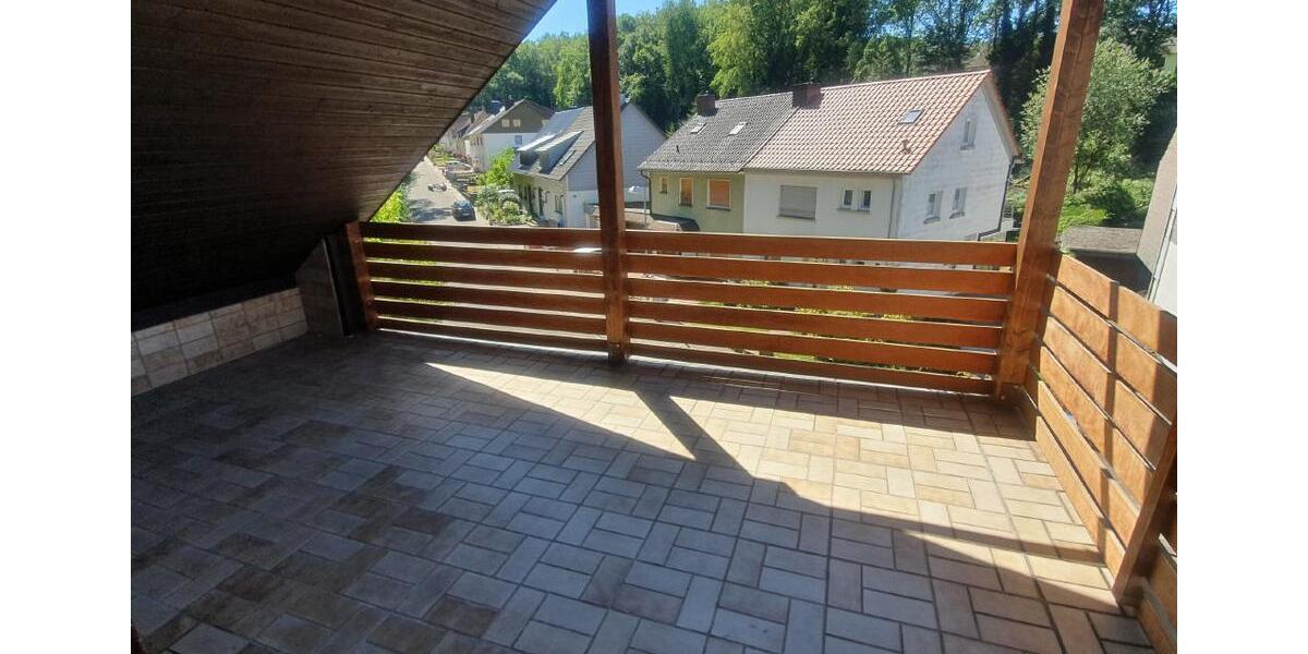 2-ZKB Mietwohnung mit Dachterrasse in ruhiger Lage 