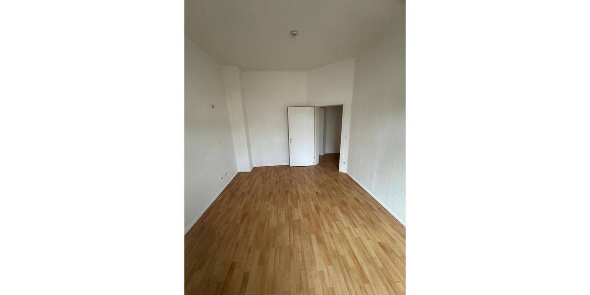Etagenwohnung Hanau Lamboy - 3 Zimmer, 70 m&sup2;, 730&euro; | Angebot:26128052