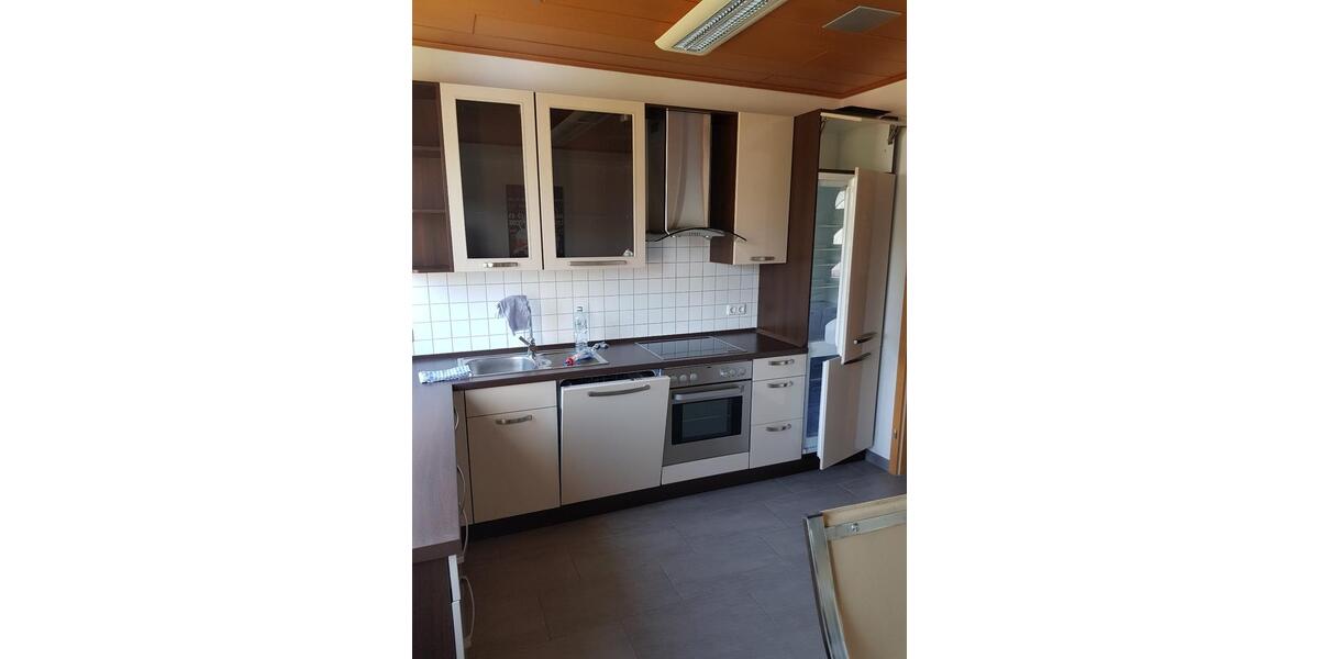 Erdgeschoßwohnung Burgwindheim - 2 Zimmer, 79 m&sup2;, 700&euro; | Angebot:26573311