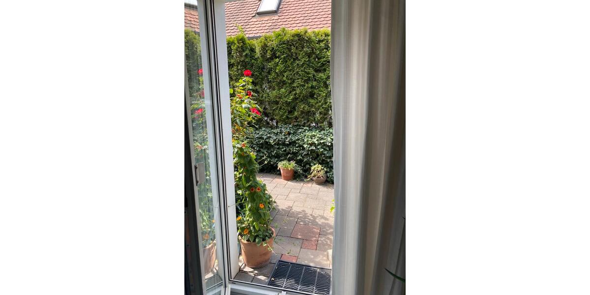 Erdgeschoßwohnung Bubenreuth - 1 Zimmer, 30 m&sup2;, 730&euro; | Angebot:26694699