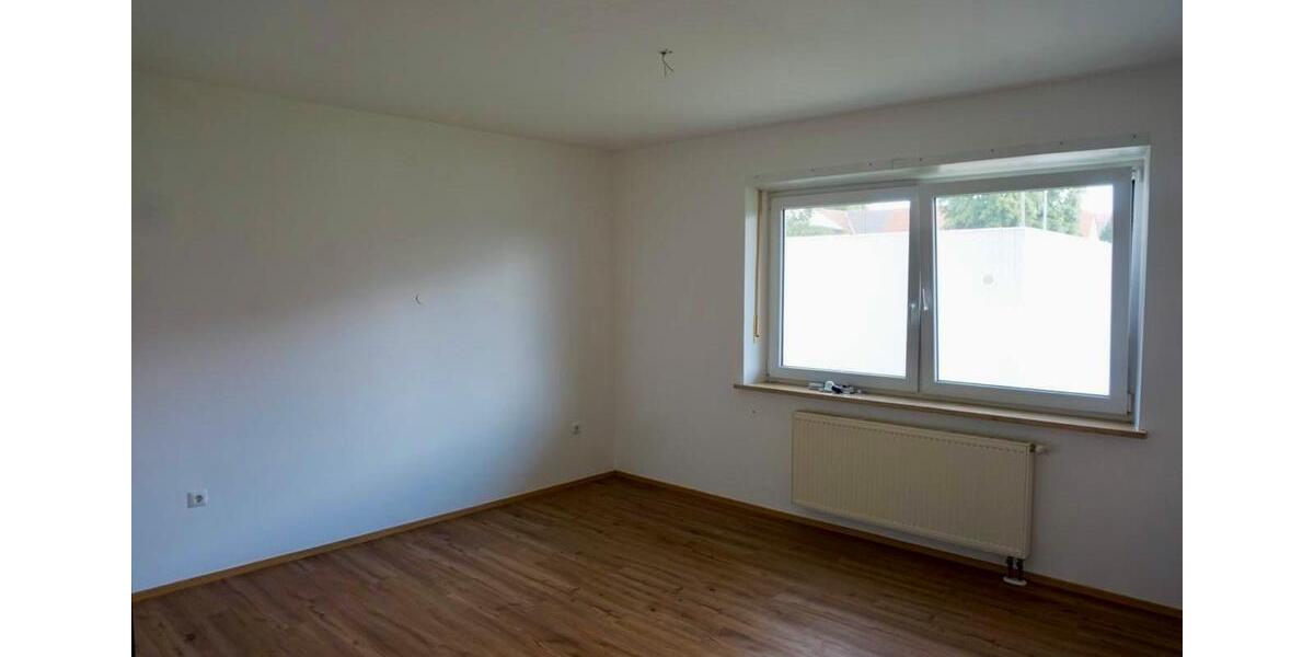 Lichtdurchflutete 5-ZKB im IT Langenreichen zimmer