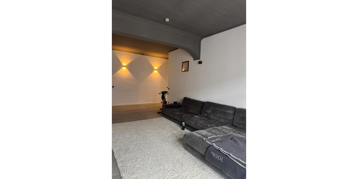 Etagenwohnung Offenbach am Main Buchrain - 4 Zimmer, 137 m&sup2;, 1.700&euro; | Angebot:24978439