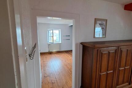 Wohnung Münchberg - 3 Zimmer, 95 m&sup2;, 1.050&euro; | Angebot:24888926