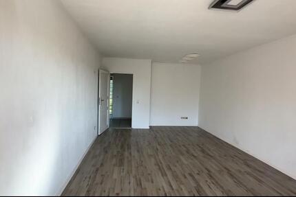 Wohnung 85 Quadrat 4 Zimmer in ruhiger Nachbarschaft 4 zimmer