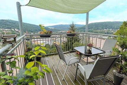 Wohnen mit Traumaussicht - 3-Raum-Wohnung auf dem Zeller Berg 3 zimmer