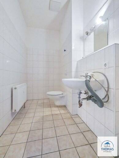 Zentral gelegene Ladenfläche zu vermieten zimmer