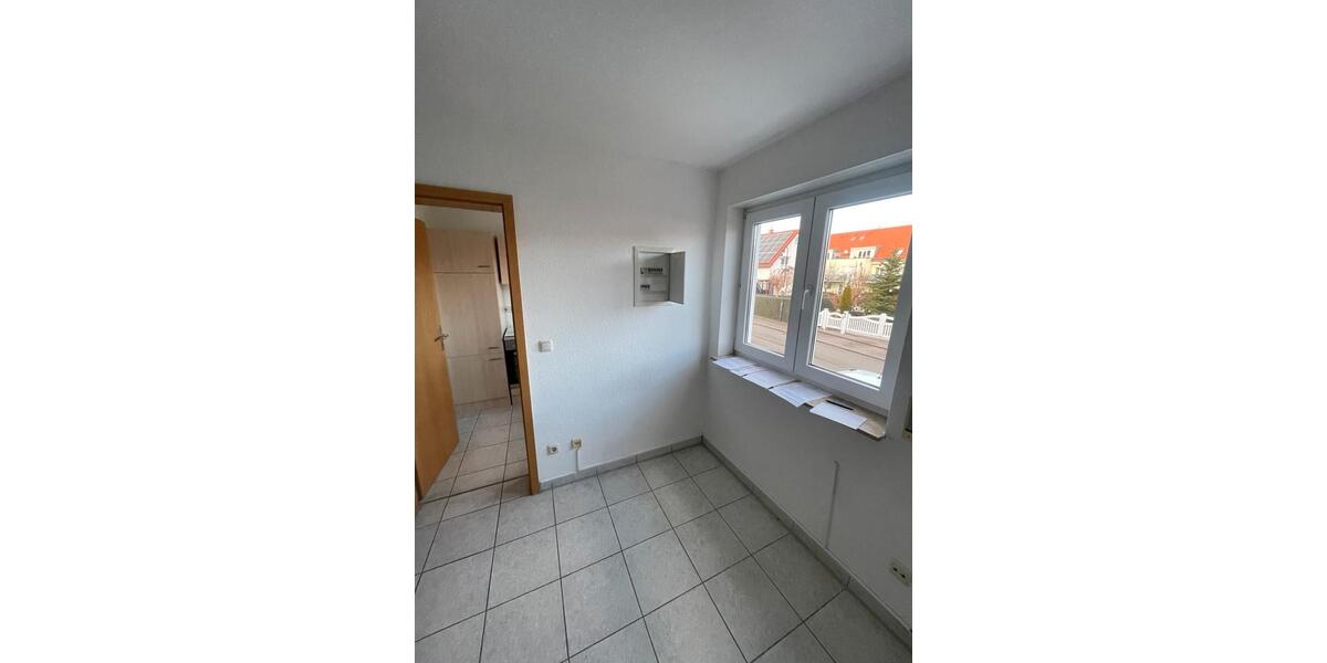 Erdgeschoßwohnung Reinsdorf - 1 Zimmer, 30 m&sup2;, 265&euro; | Angebot:26253219