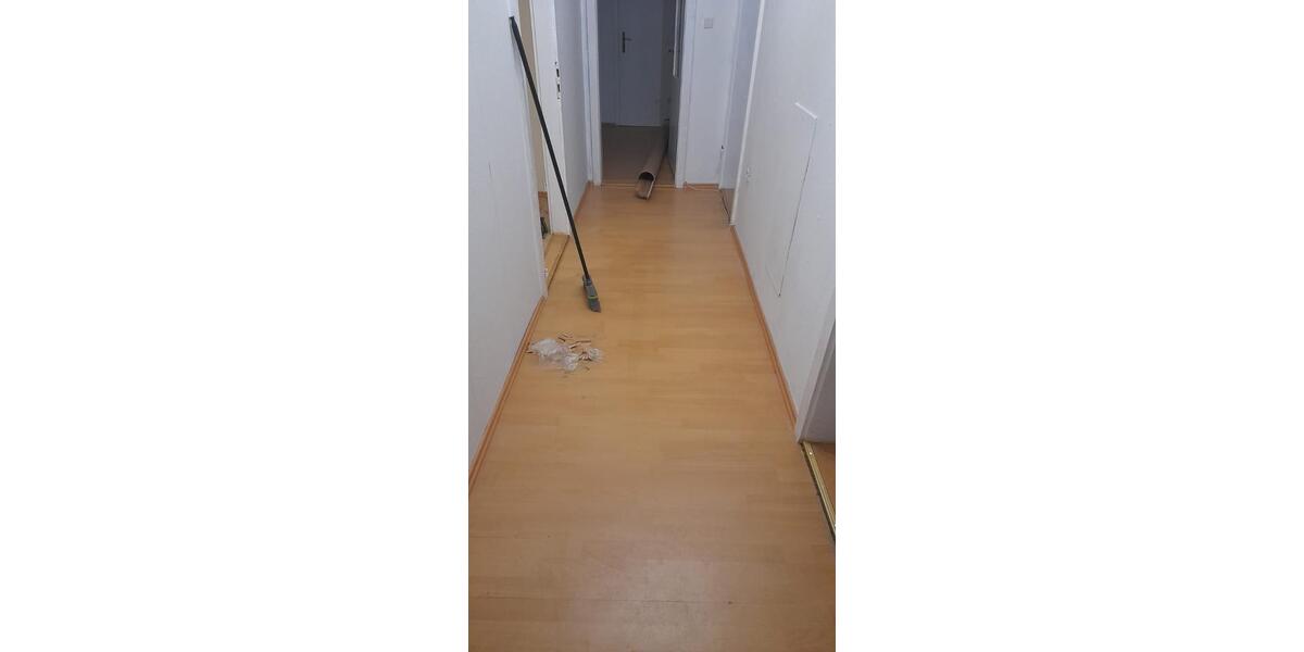 Erdgeschoßwohnung Ebersbach - 4 Zimmer, 70 m&sup2;, 450&euro; | Angebot:26672100