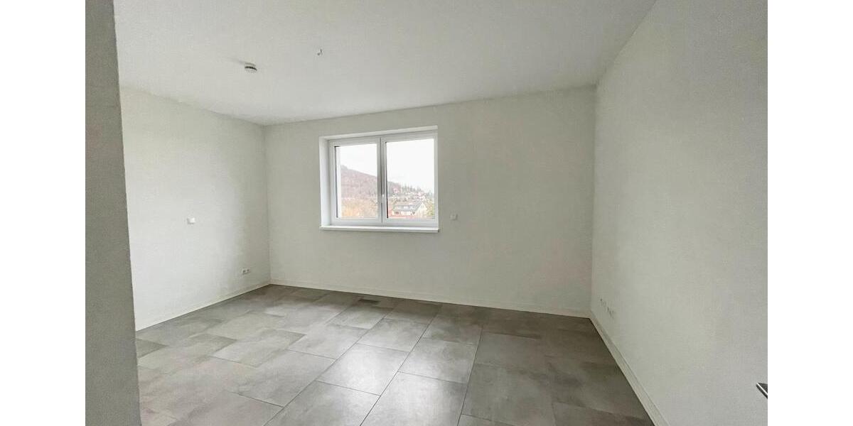 Etagenwohnung Ahnatal - 2 Zimmer, 87 m&sup2;, 1.400&euro; | Angebot:25380872