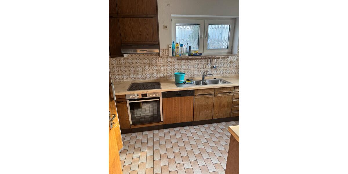 Erdgeschoßwohnung Oberboihingen - 4 Zimmer, 104 m&sup2;, 1.200&euro; | Angebot:24842591