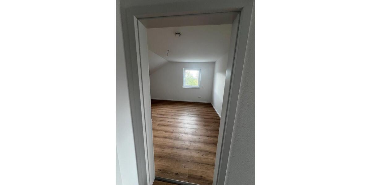 Etagenwohnung Dornhan - 2 Zimmer, 79 m&sup2;, 1.034&euro; | Angebot:26591994