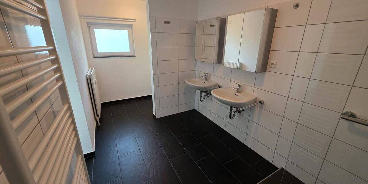 Etagenwohnung Saarbrücken - Rastpfuhl Malstatt - 3 Zimmer, 86 m&sup2;, 830&euro; | Angebot:26540240