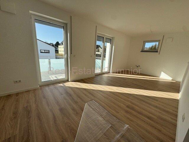 Etagenwohnung Windischeschenbach - 2 Zimmer, 55 m&sup2;, 680&euro; | Angebot:26251918