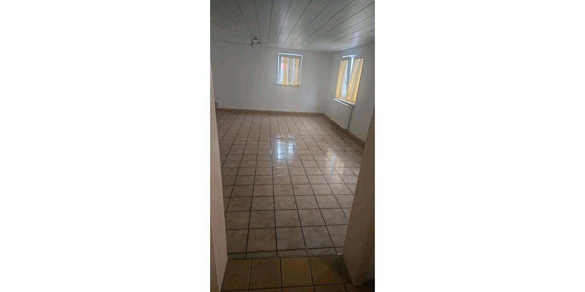 Erdgeschoßwohnung Ebhausen - 3 Zimmer, 80 m&sup2;, 600&euro; | Angebot:26611045