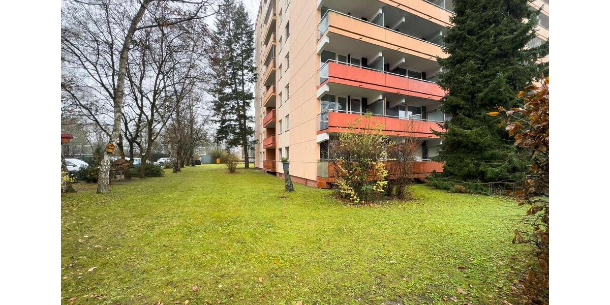 Dachgeschoßwohnung Erlangen Am Anger - 1 Zimmer, 45 m&sup2;, 770&euro; | Angebot:23782248