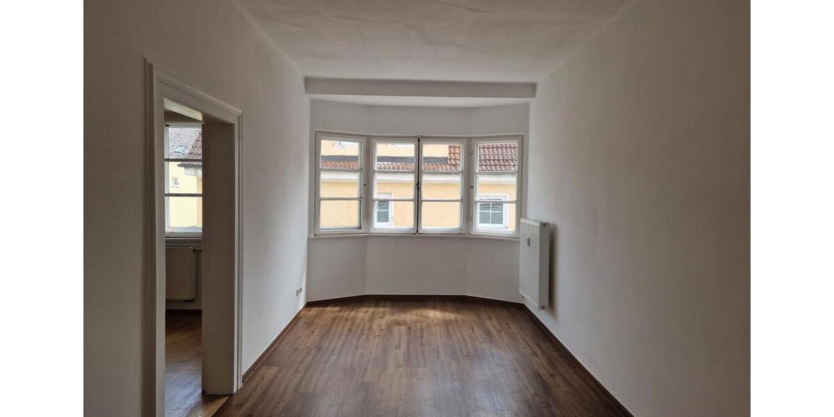 Etagenwohnung Simbach am Inn - 4 Zimmer, 97 m&sup2;, 700&euro; | Angebot:26420656