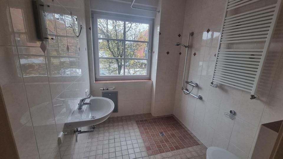 Etagenwohnung Vreden - 2 Zimmer, 60 m&sup2;, 570&euro; | Angebot:25898942