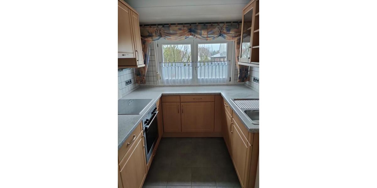 Dachgeschoßwohnung Warstein - 5 Zimmer, 100 m&sup2;, 900&euro; | Angebot:25614570