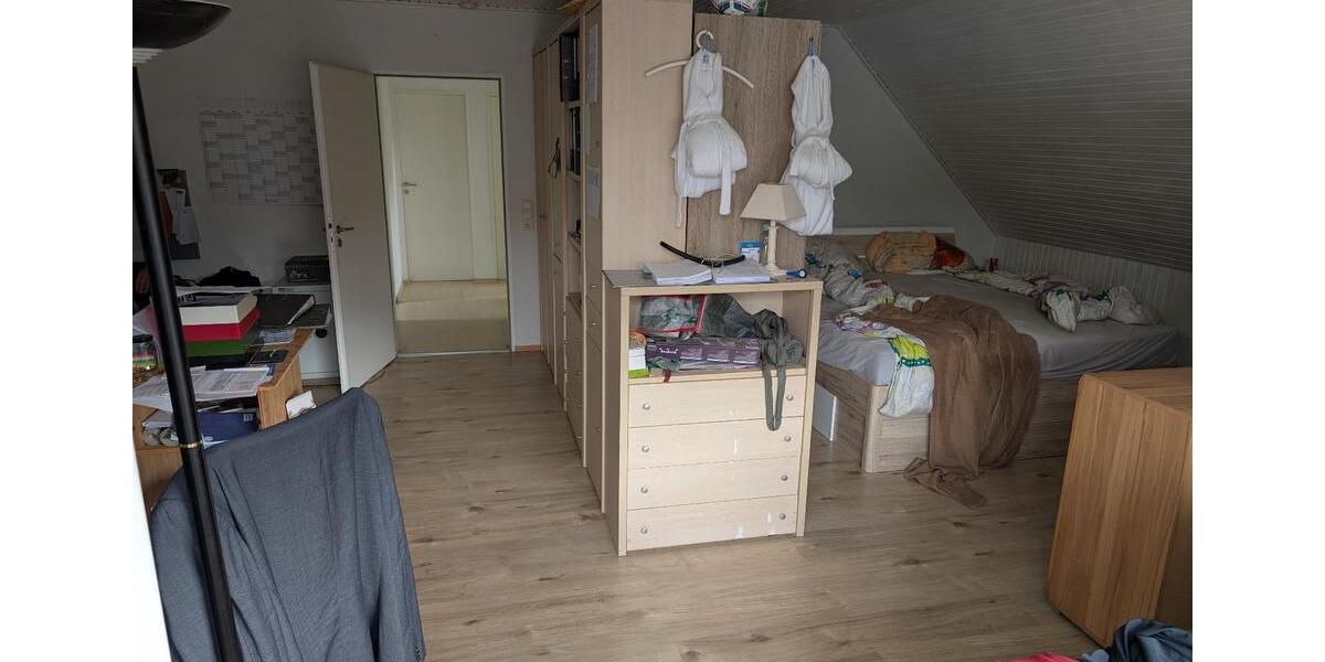 Einfamilienhaus Niebüll - 7 Zimmer, 160 m&sup2;, 1.050&euro; | Angebot:26006961