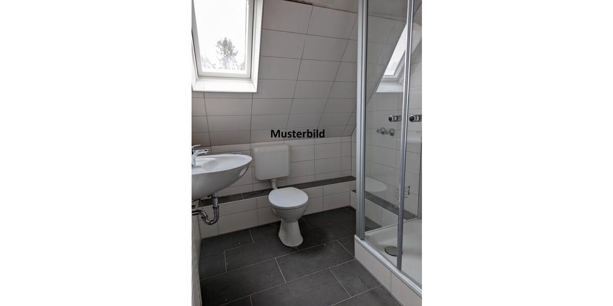 Dachgeschoßwohnung Bochum Bochum-Südwest - 2 Zimmer, 31 m&sup2;, 378&euro; | Angebot:24980719