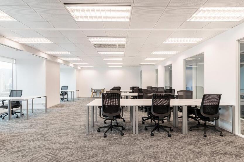 Privater Büroraum für 5 Personen in Regus Technologiepark