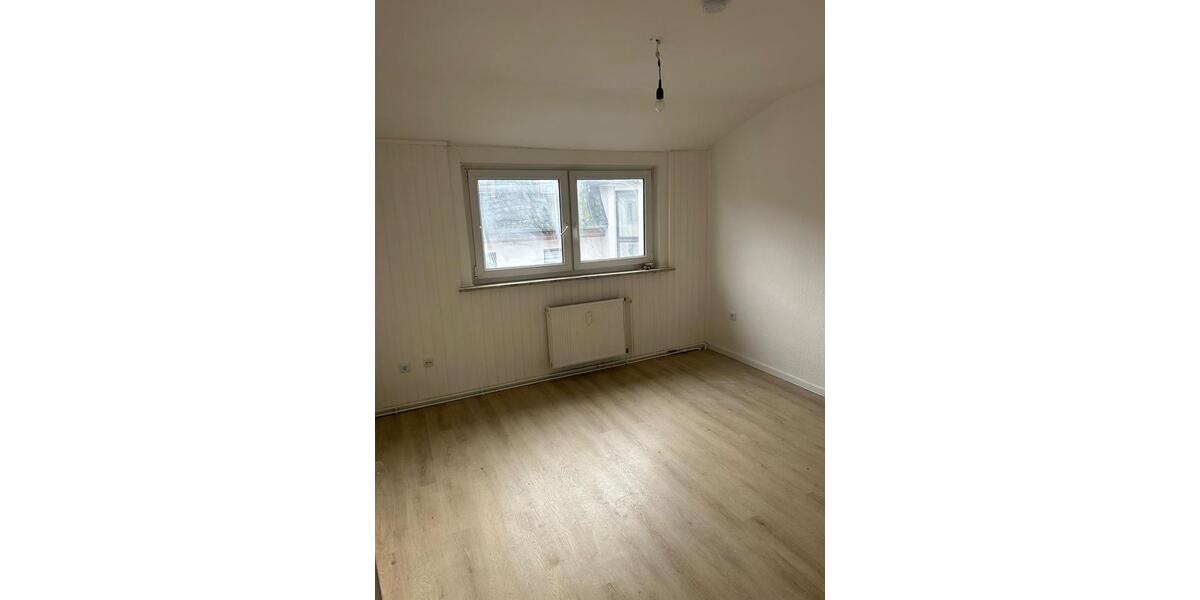 Dachgeschoßwohnung Wiesbaden Mainz-Kastel - 2 Zimmer, 55 m&sup2;, 850&euro; | Angebot:24492132