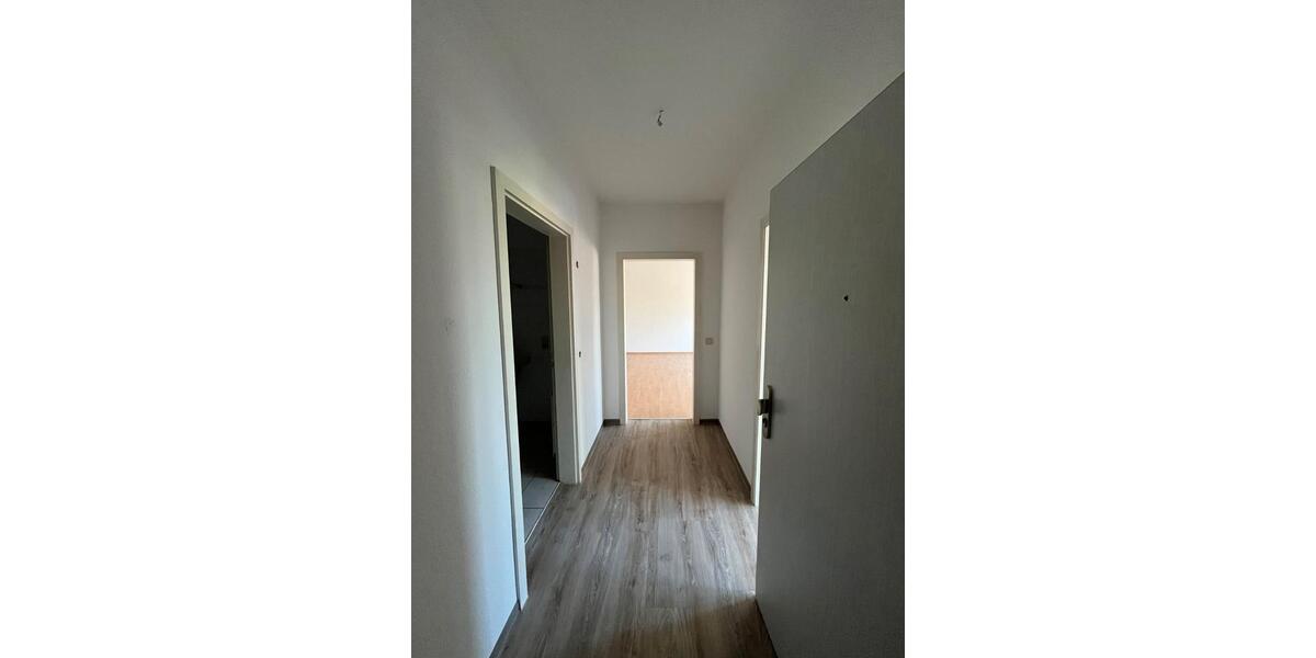 Etagenwohnung Staßfurt - 1 Zimmer, 47 m&sup2;, 260&euro; | Angebot:26286186