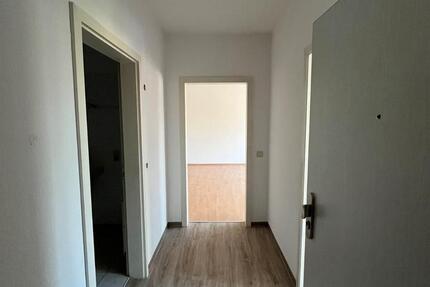 Wohnung Staßfurt - 1 Zimmer, 47 m&sup2;, 260&euro; | Angebot:26286186